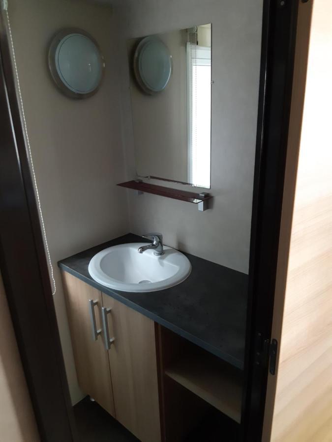 Mobil-Home Confort Camping Le Bois Masson Сен-Жан-де-Мон Экстерьер фото