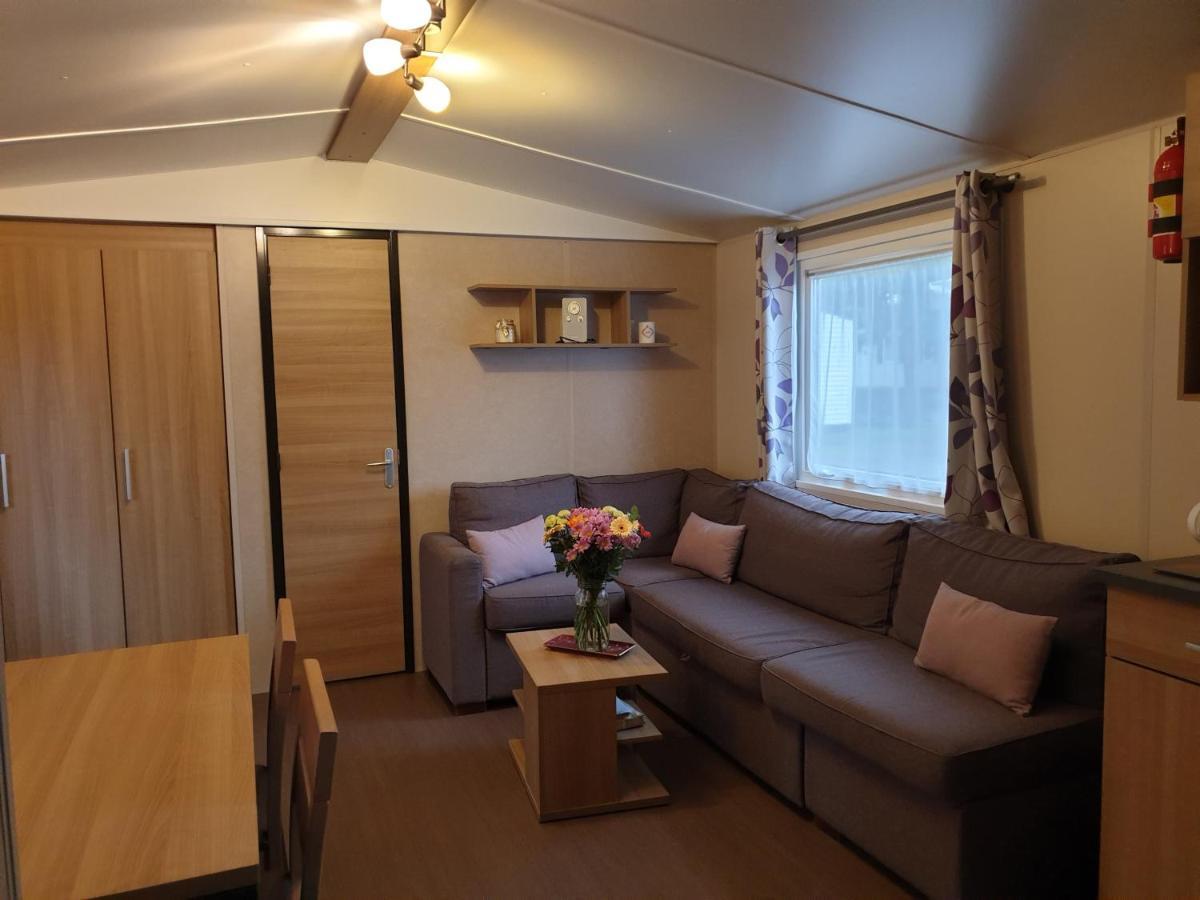 Mobil-Home Confort Camping Le Bois Masson Сен-Жан-де-Мон Экстерьер фото